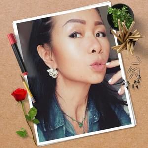 Meet your Posher, Nitta